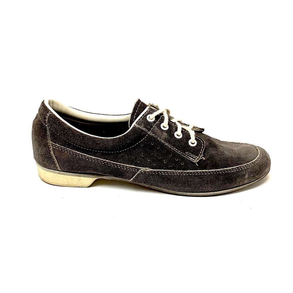 Vintage 1970s gray suede lace up oxford shoes